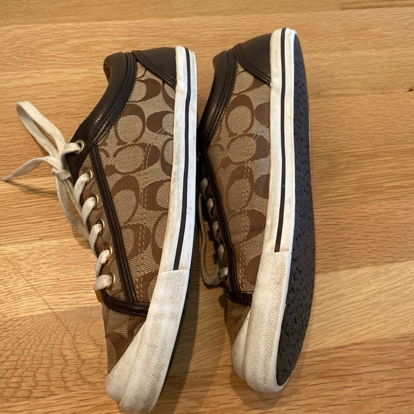 Coach Womens Sneakers w Signature Tan C Pattern w Brown Leather Trim / Size 9.5 - Picture 10 of 14